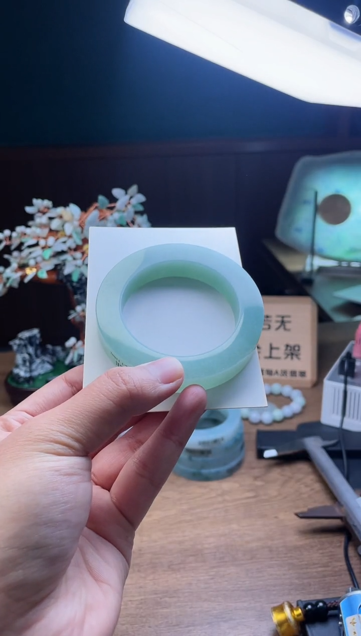 【闪购商品】定制翡翠手镯未镶嵌定制