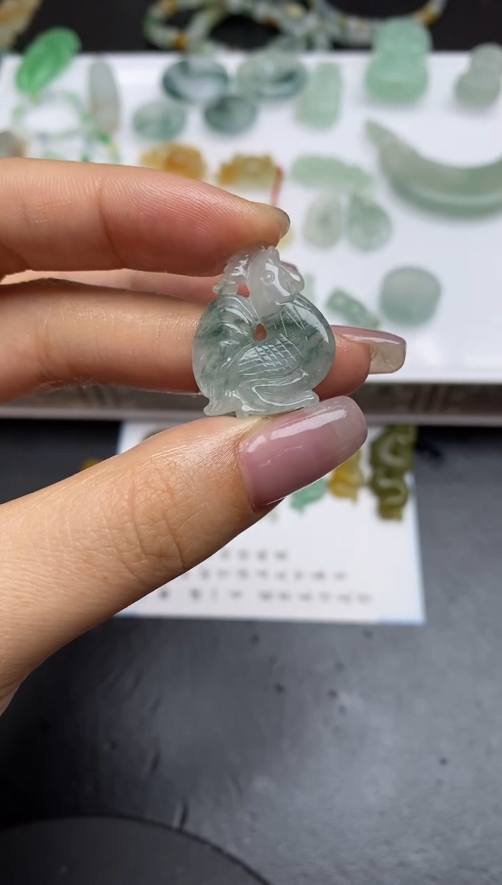 【闪购商品】定制翡翠未镶嵌翡翠毛货~