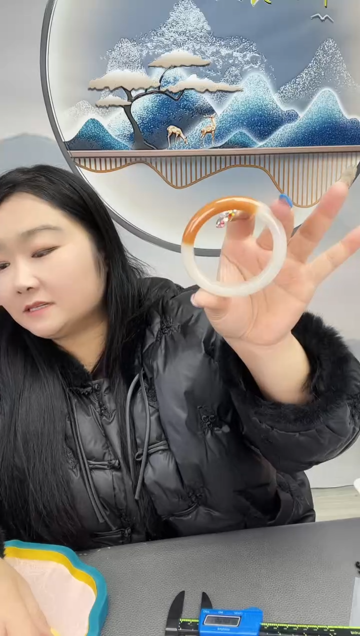 未镶嵌密玉一口糖石英质玉5657