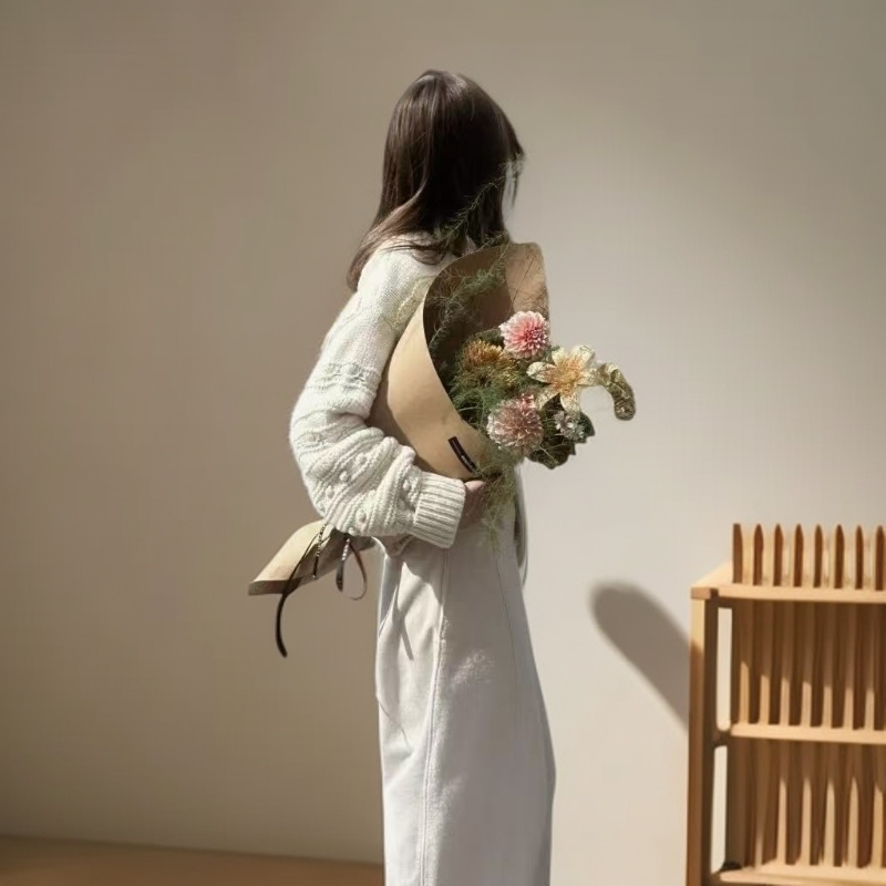 A简伊家小众女装买手店