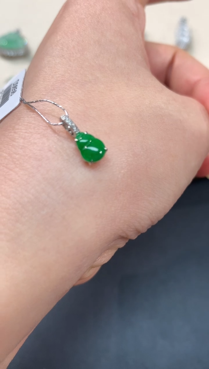 【闪购商品】翡翠吊坠(不含链)18K金镶嵌A123|980+0