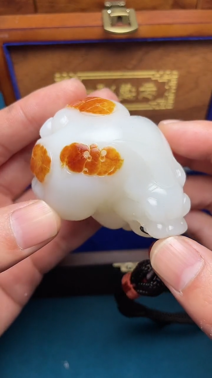 【闪购商品】和田玉把件未镶嵌和田玉