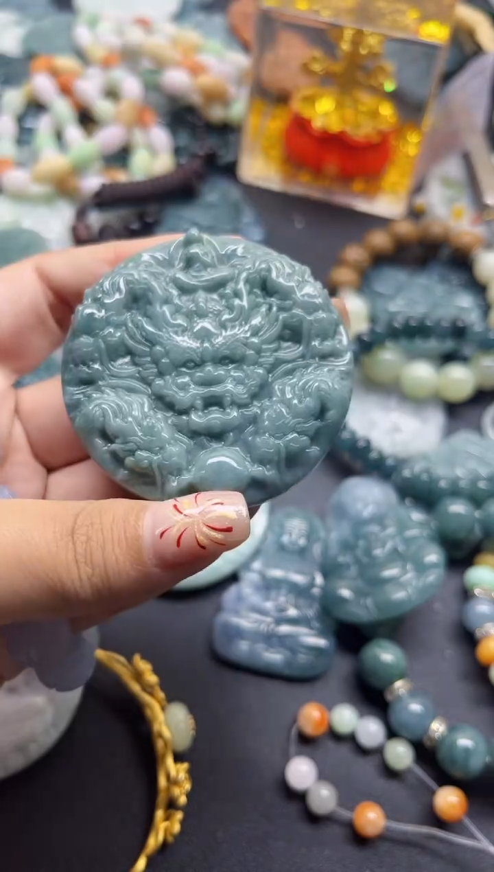 【闪购商品】翡翠颈饰未镶嵌翡翠