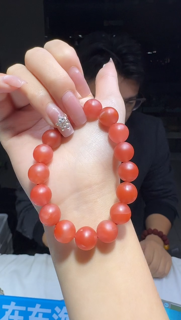 【闪购商品】南红玛瑙手链未镶嵌多样性发一件 486