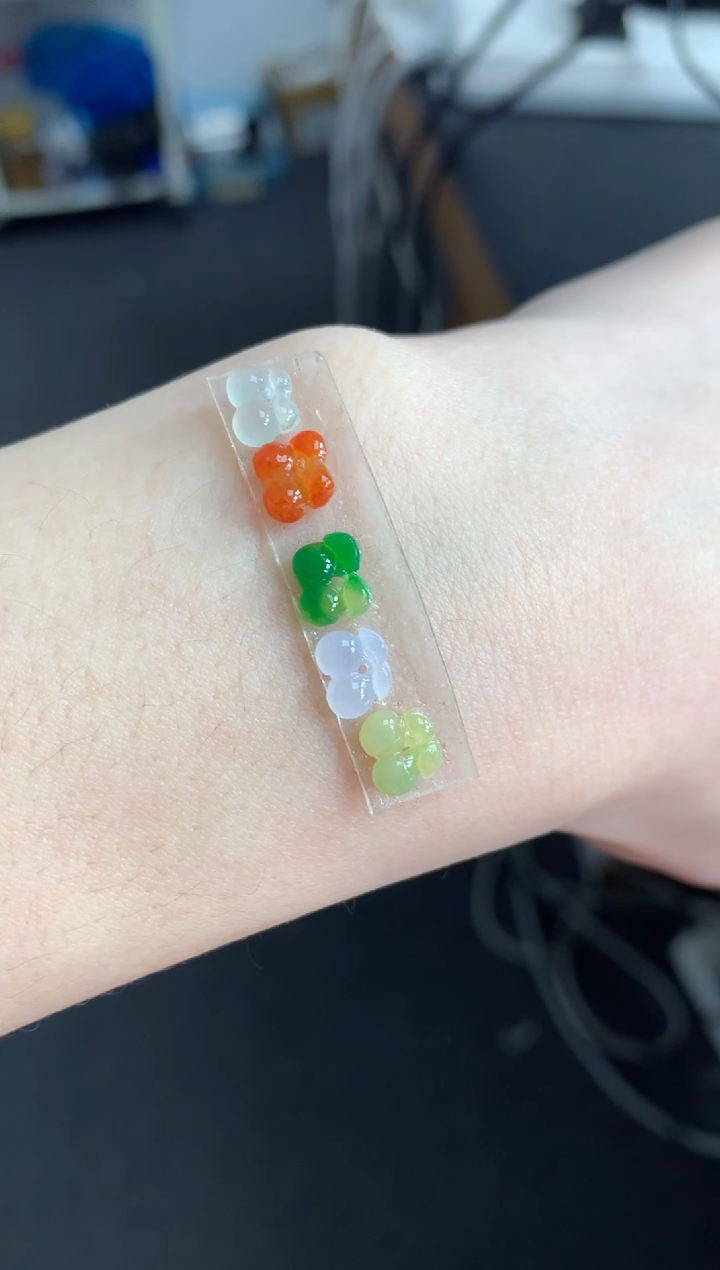 【闪购商品】定制翡翠未镶嵌一套樱桃