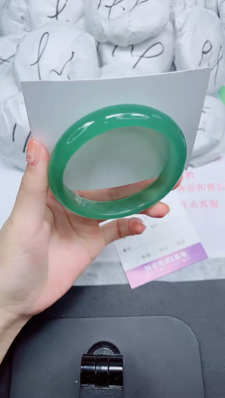 石英质玉手镯未镶嵌315-65