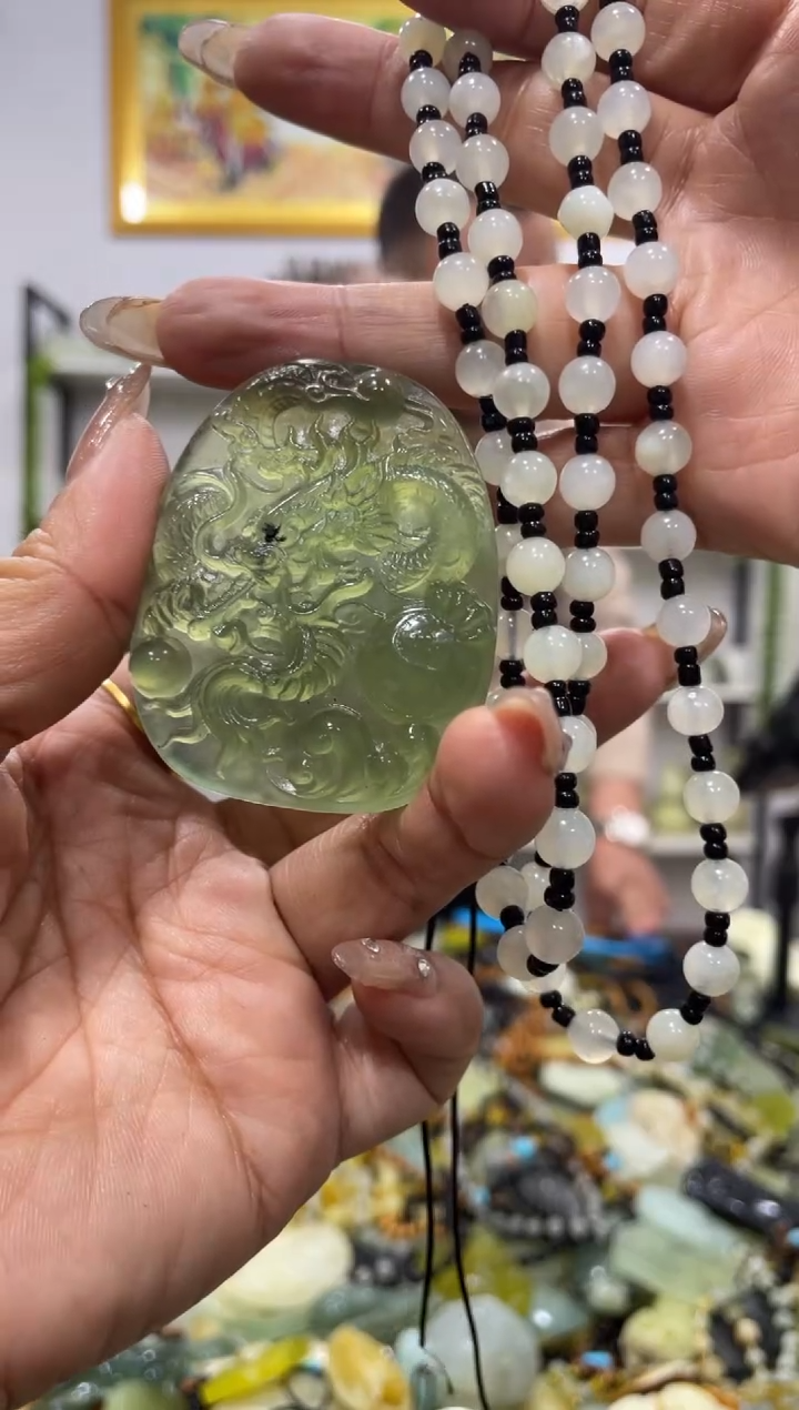 【闪购商品】岫玉吊坠未镶嵌