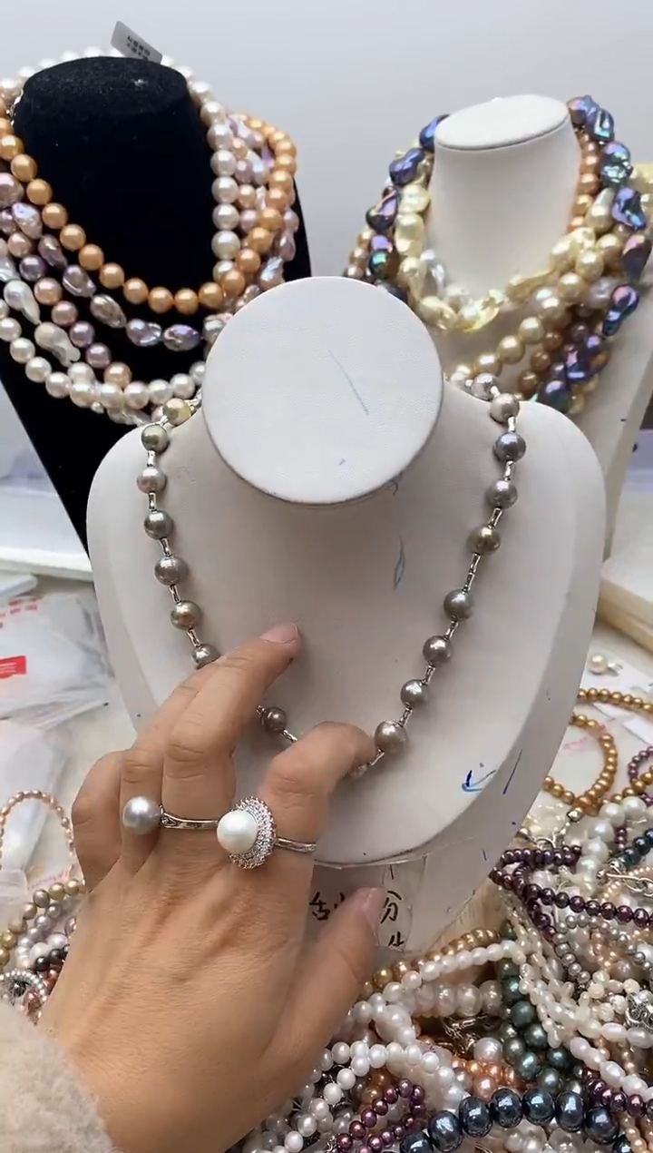 【闪购商品】淡水珍珠颈饰钛钢125