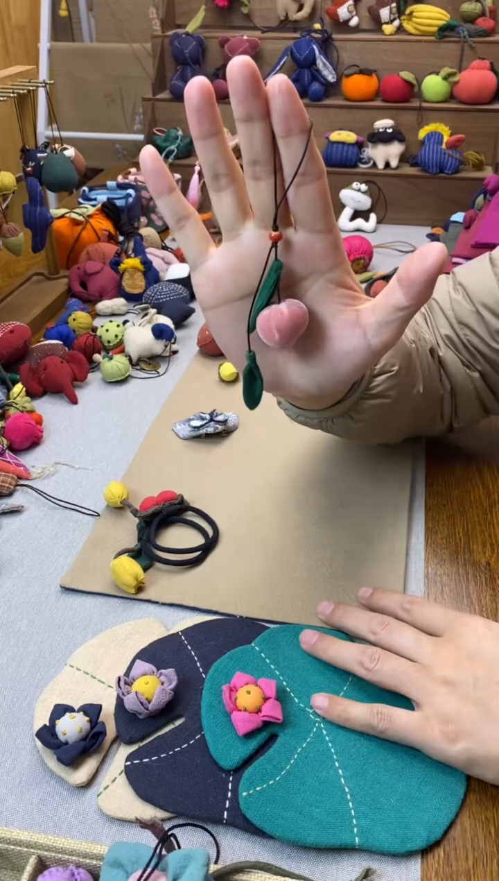 桃子手机挂（粉色）