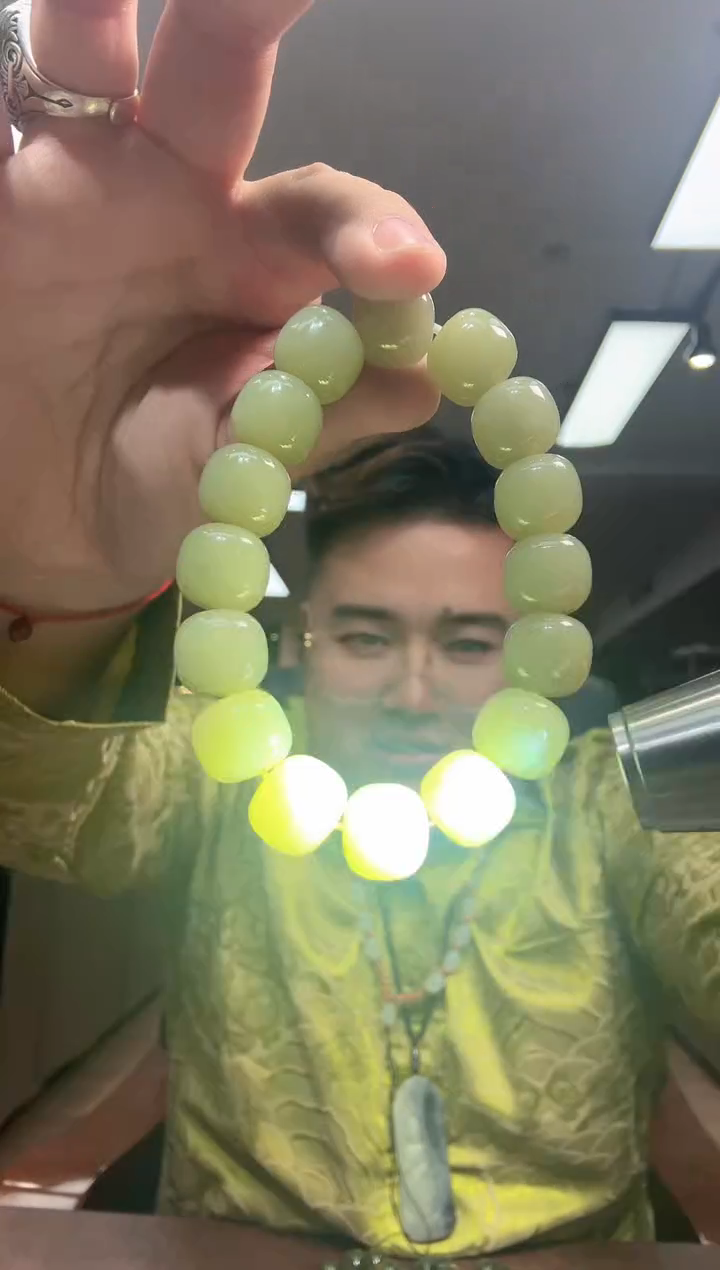 未镶嵌手链和田玉卡14