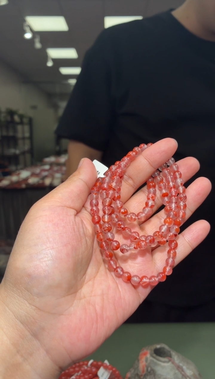 未镶嵌手链南红玛瑙多圈手串一条约6mm多样性发货