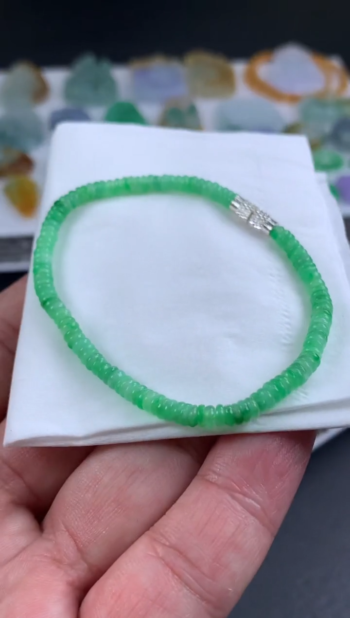 【闪购商品】翡翠颈饰未镶嵌翡翠