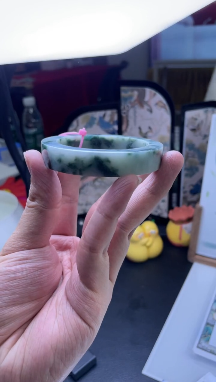 【闪购商品】定制翡翠手镯未镶嵌手镯定制 一件