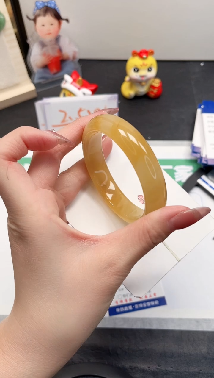 【闪购商品】石英质玉手镯未镶嵌443-59