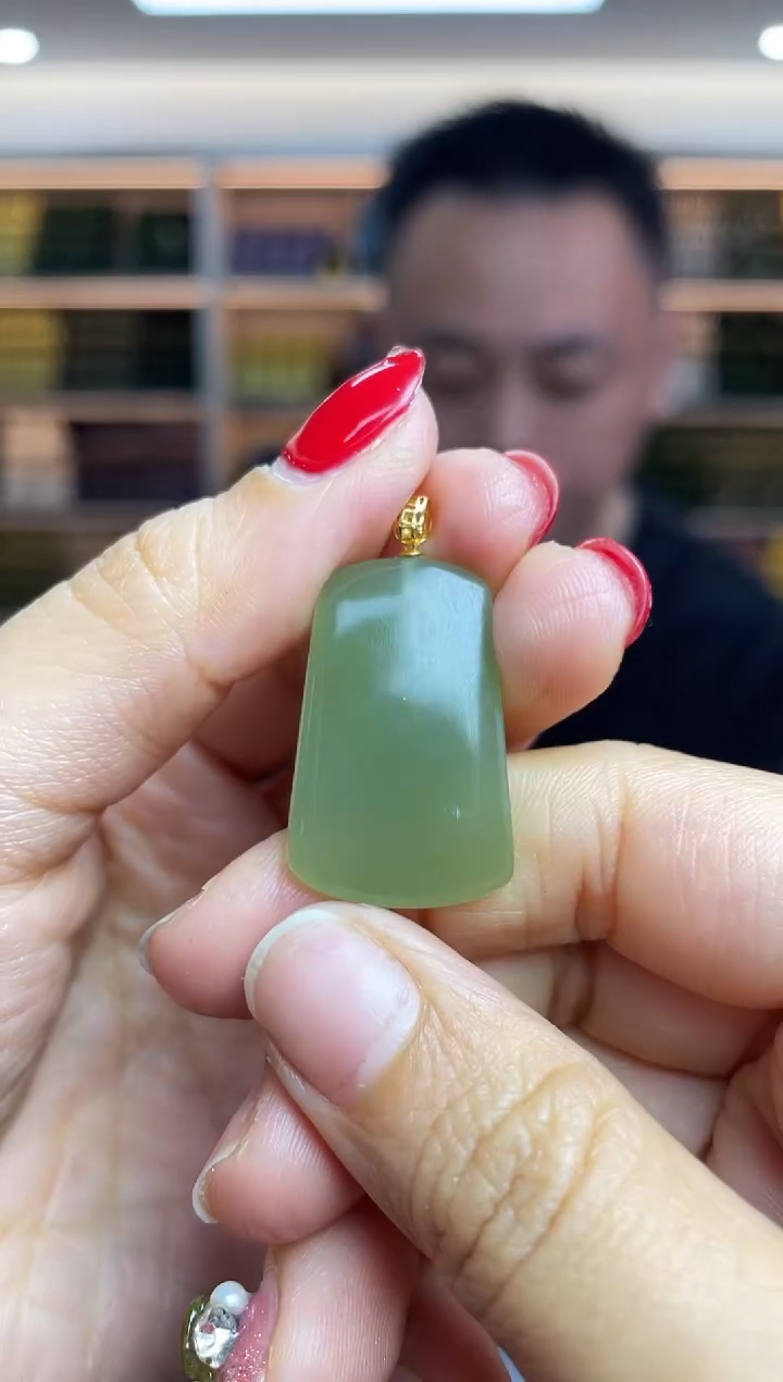 【闪购商品】和田玉·18K金镶嵌多样性发一件