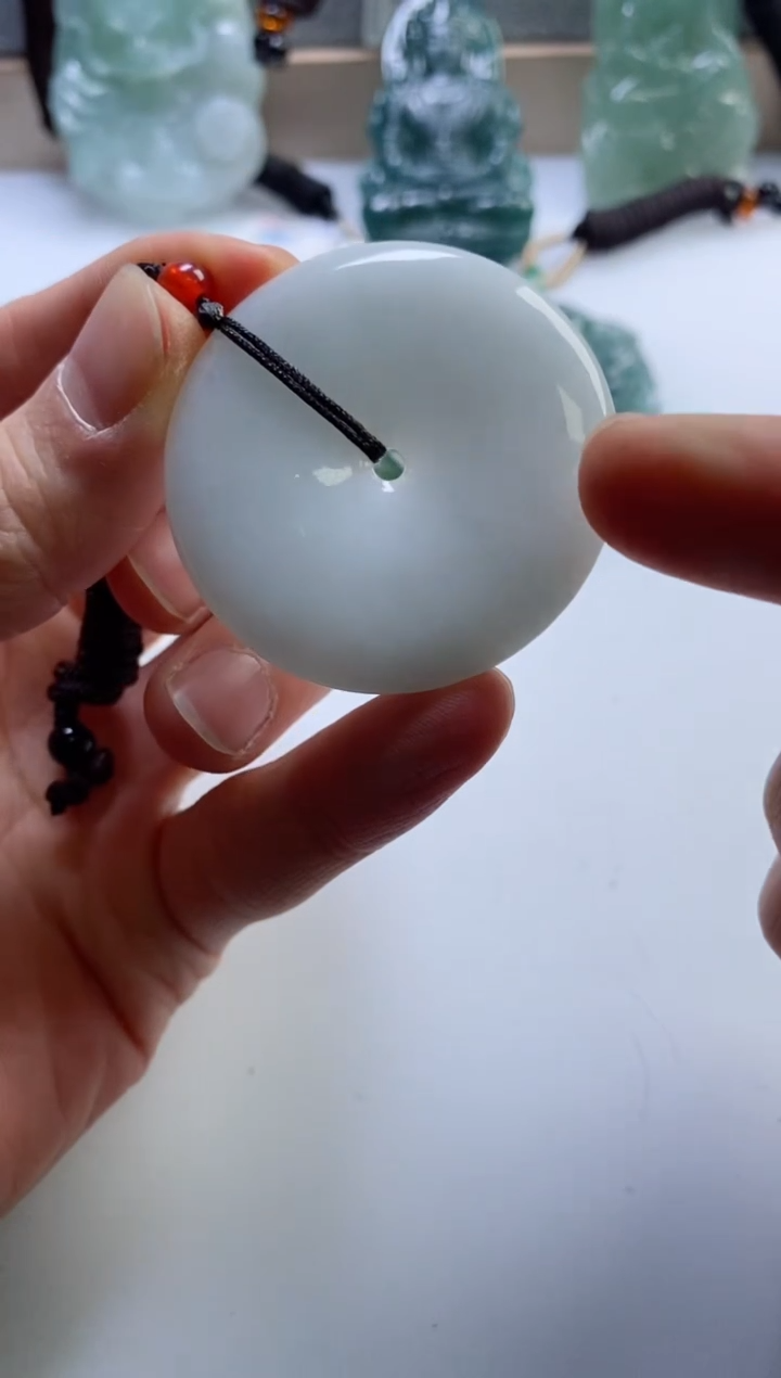 【闪购商品】翡翠挂件未镶嵌