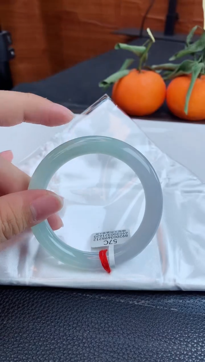 【闪购商品】翡翠手镯未镶嵌缅甸天然翡翠A货手镯