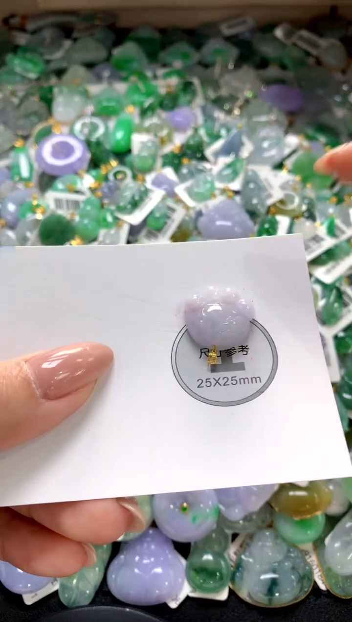 颈饰未镶嵌翡翠11111111111