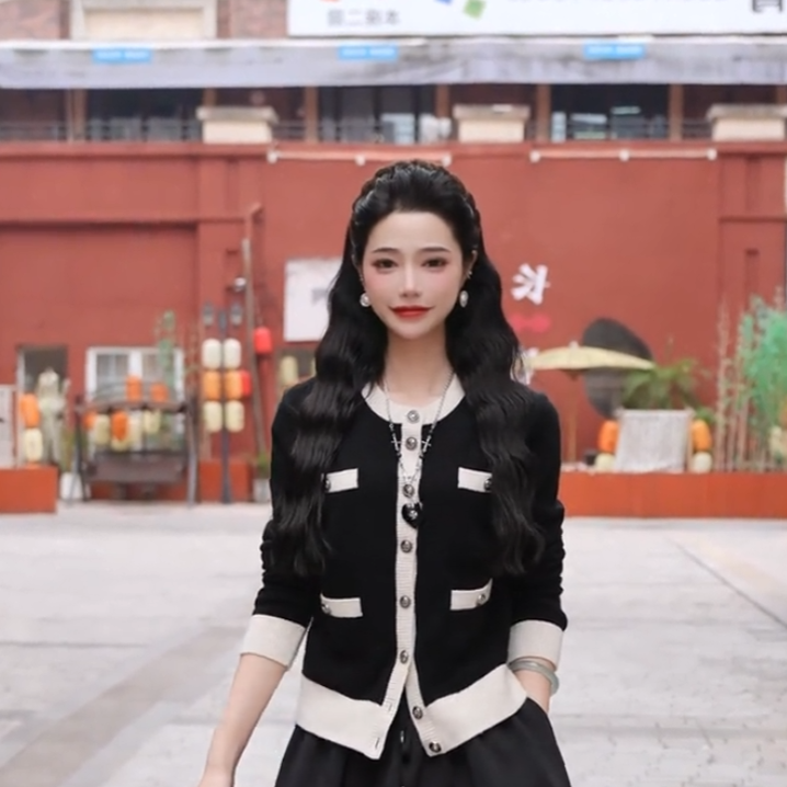 AMASS/阿玛施冬日服饰女新款圆领气质时尚山羊绒针织开衫5499232