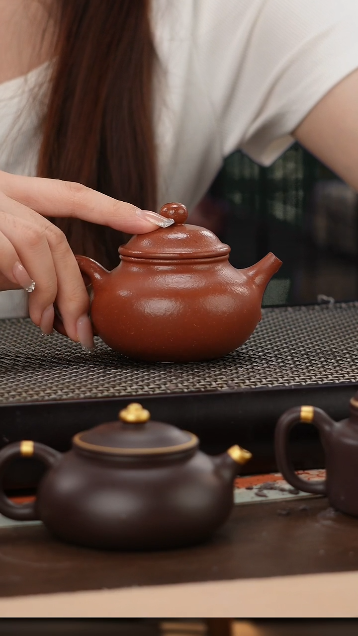 茶壶紫砂绝红降坡泥精工容天130cc