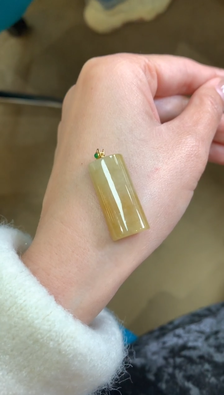 吊坠(不含链)18K金镶嵌翡翠翡翠
