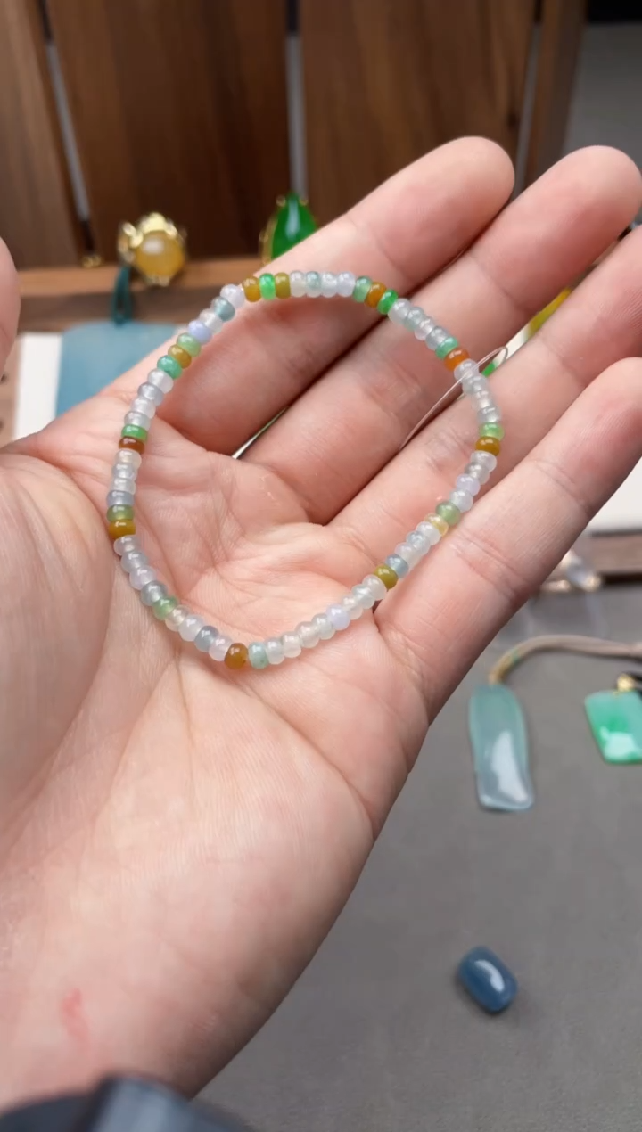 【闪购商品】翡翠手串未镶嵌王朝阳翠语多宝翡翠手串卡4mm