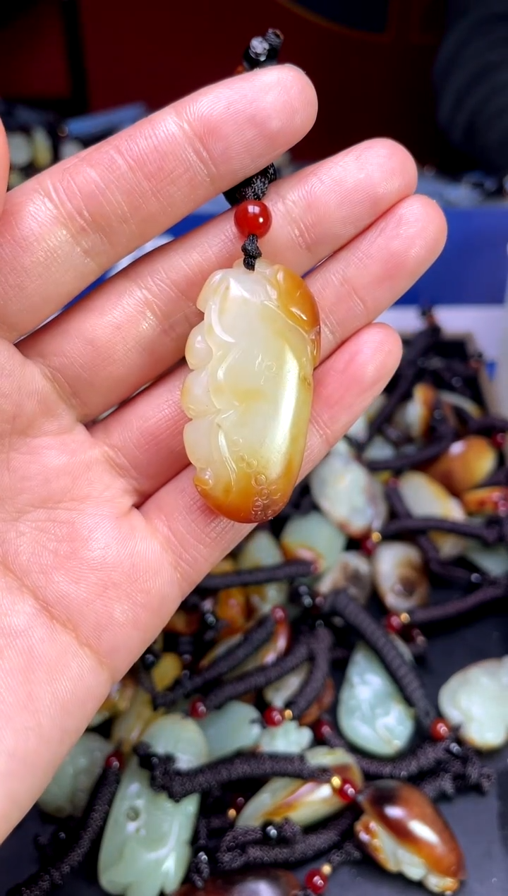 【闪购商品】和田玉颈饰未镶嵌3