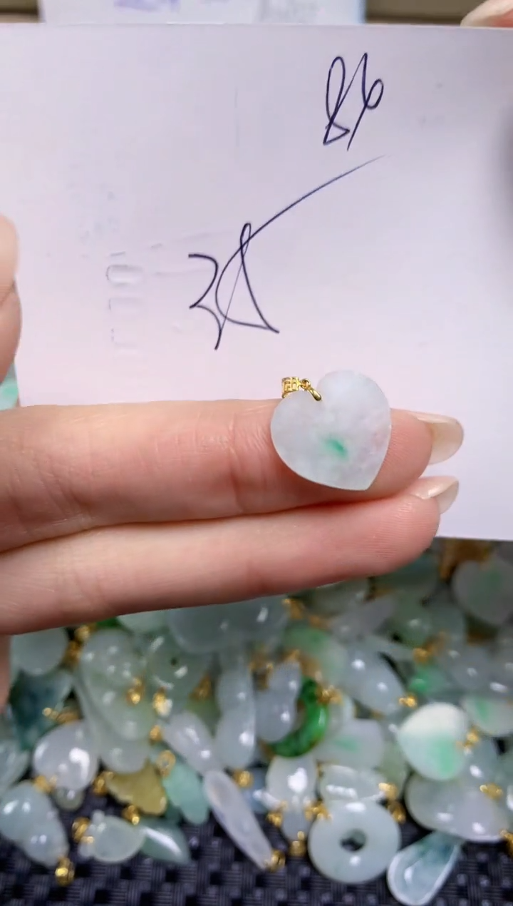 【闪购商品】翡翠颈饰18K金镶嵌天然缅甸A货翡翠