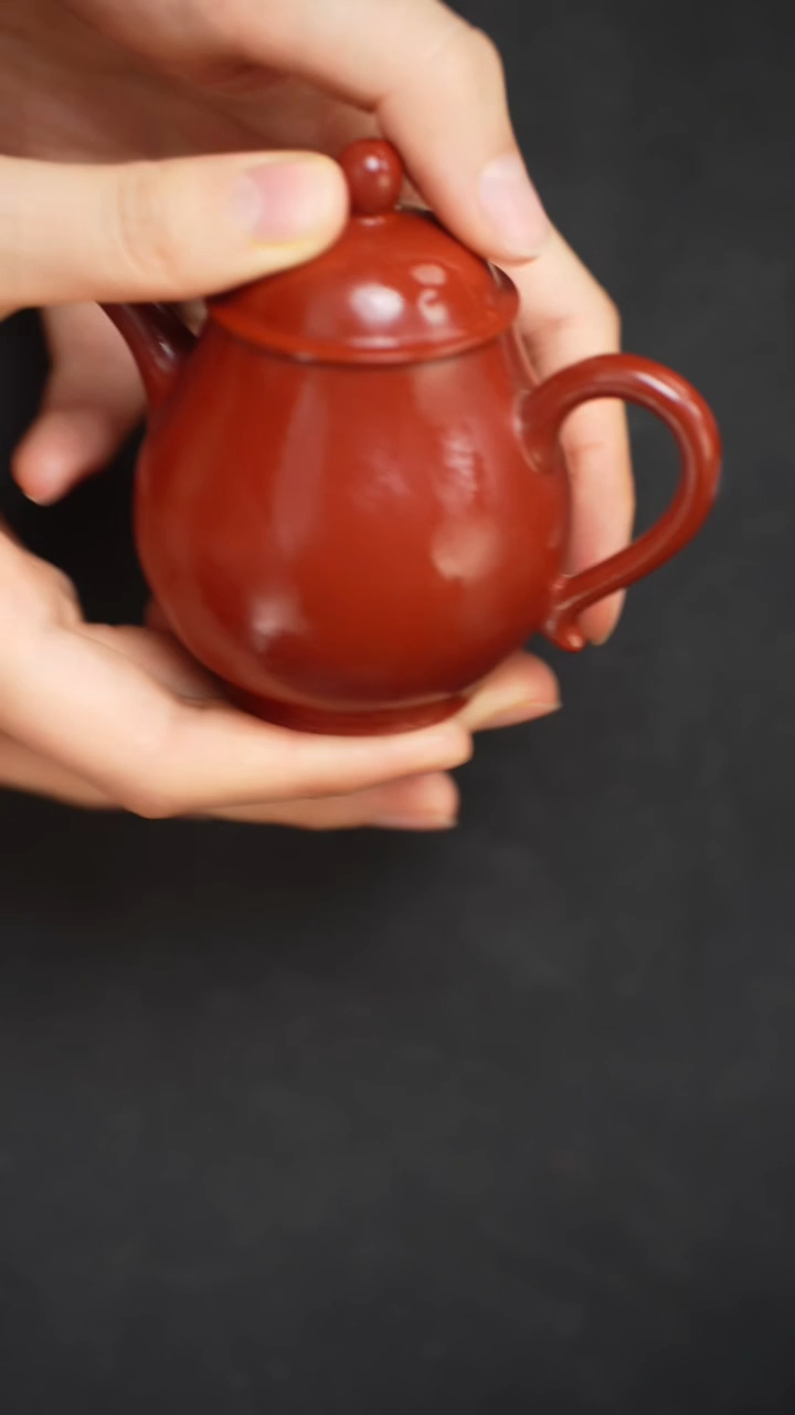 【闪购商品】紫砂茶壶龙志高朱泥光素小潘壶120cc