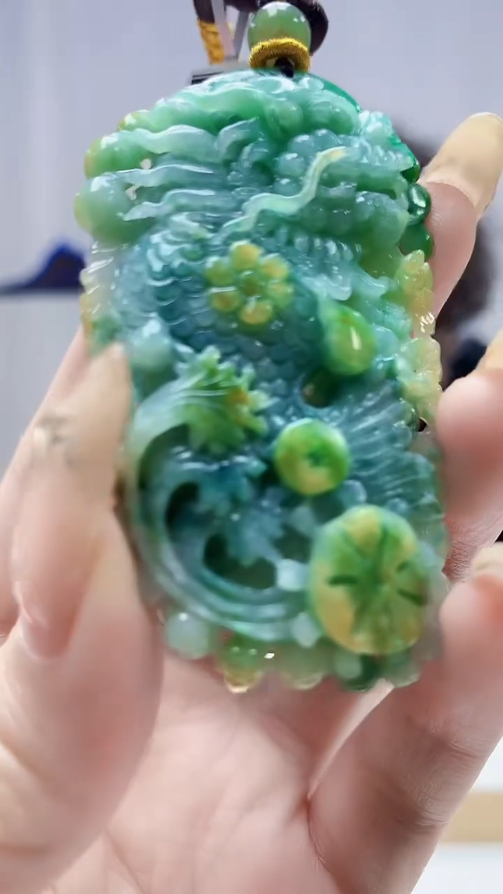 未镶嵌定制翡翠4688DD-毛货挂件83