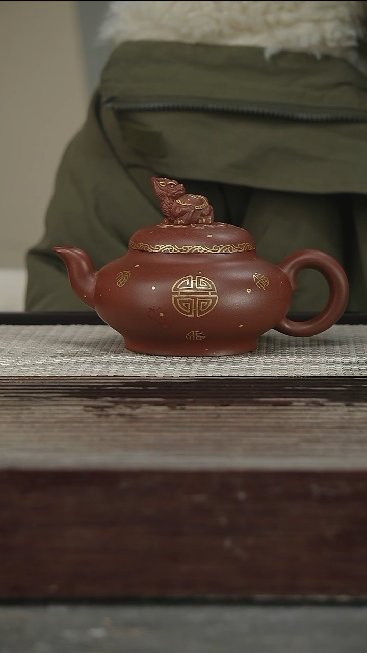 茶壶紫砂35号330CC