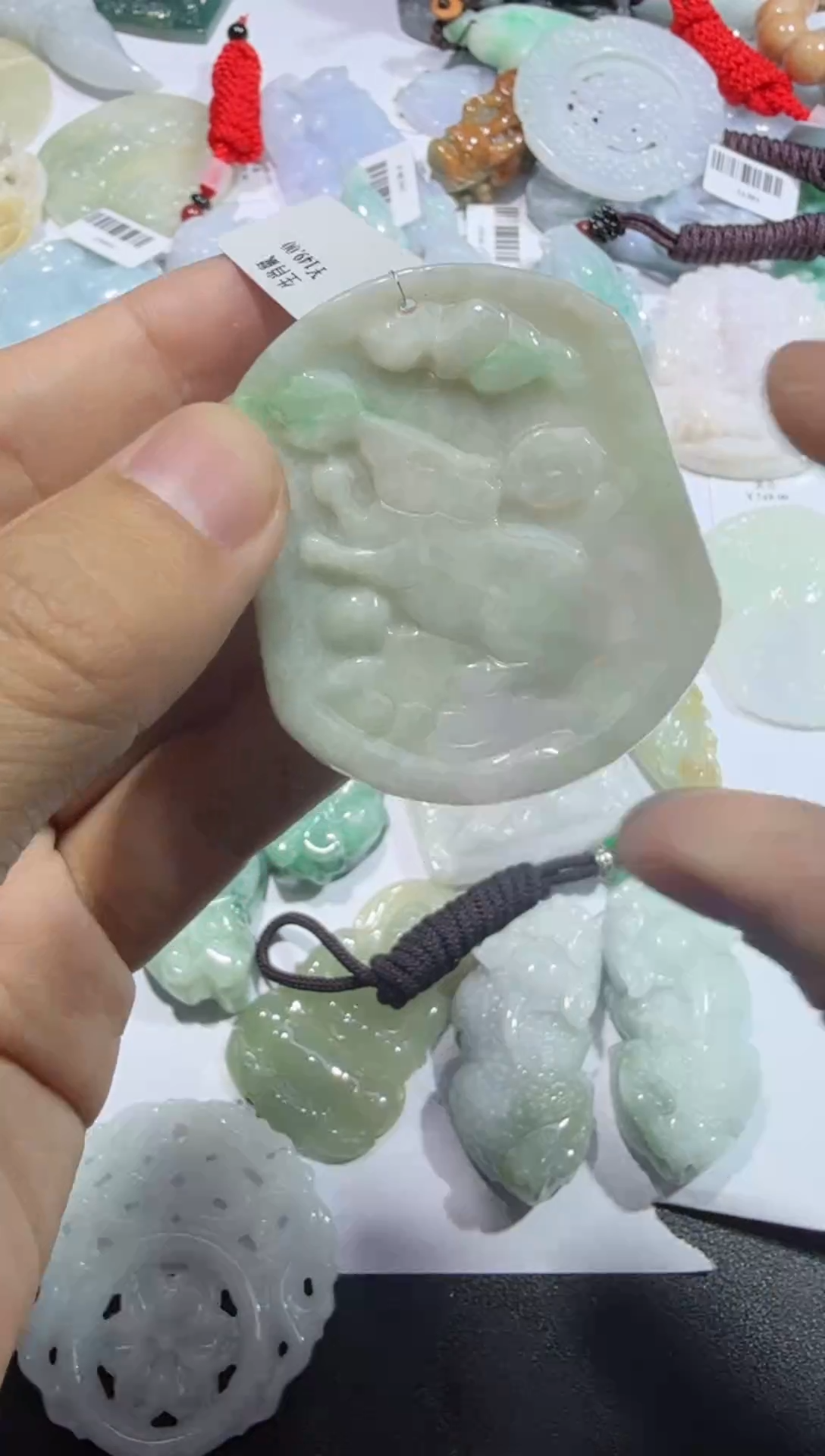 【闪购商品】翡翠颈饰未镶嵌00007690