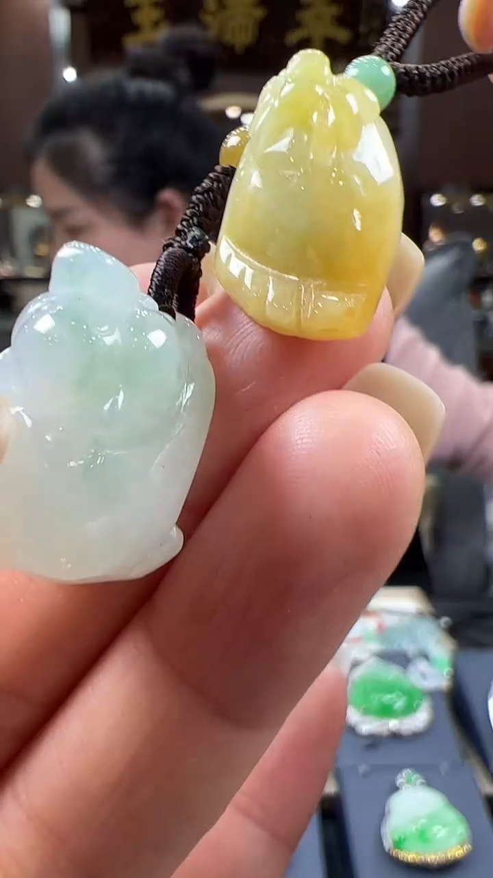 【闪购商品】翡翠挂件未镶嵌包挂