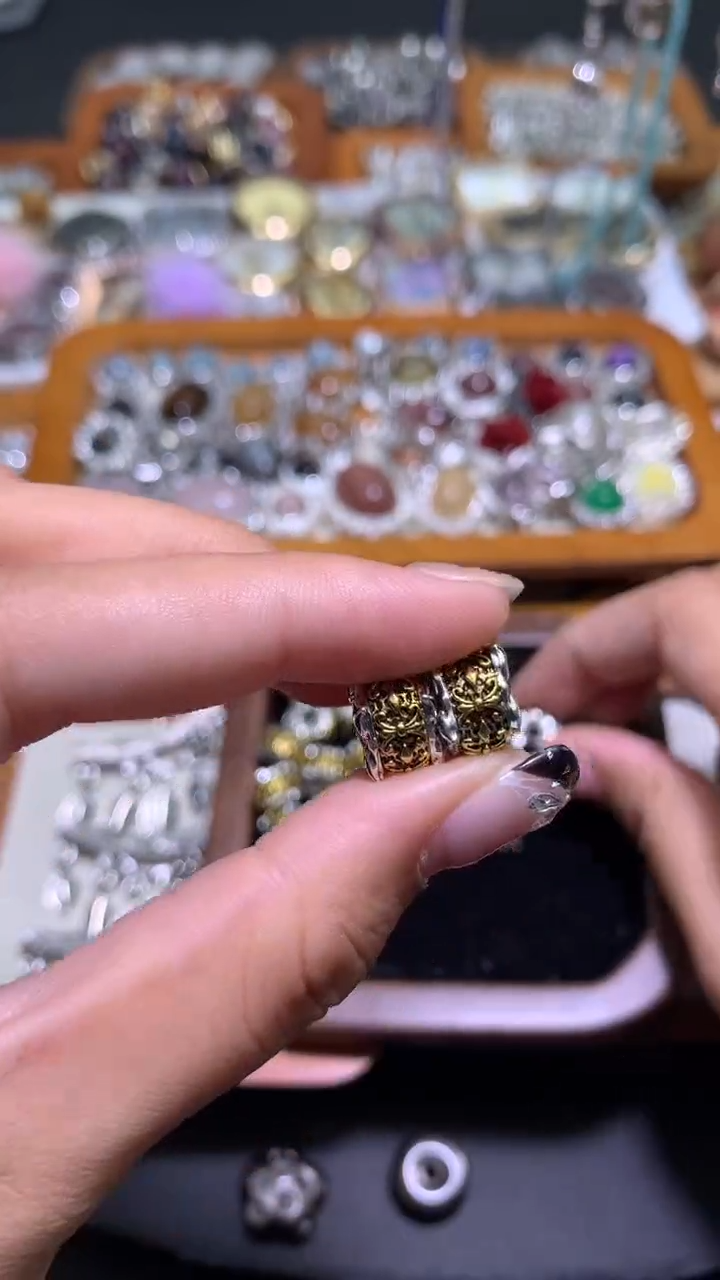 锆石合金双色古银隔珠6元2个 