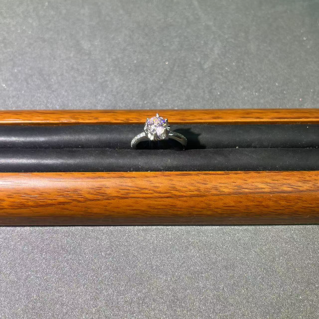 s7564白托粉花苞戒指多样发