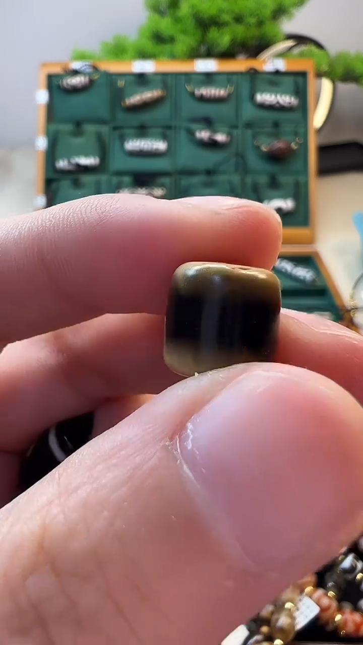 玛瑙/玉髓（覆膜）颈饰未镶嵌77（微瑕随机发货）