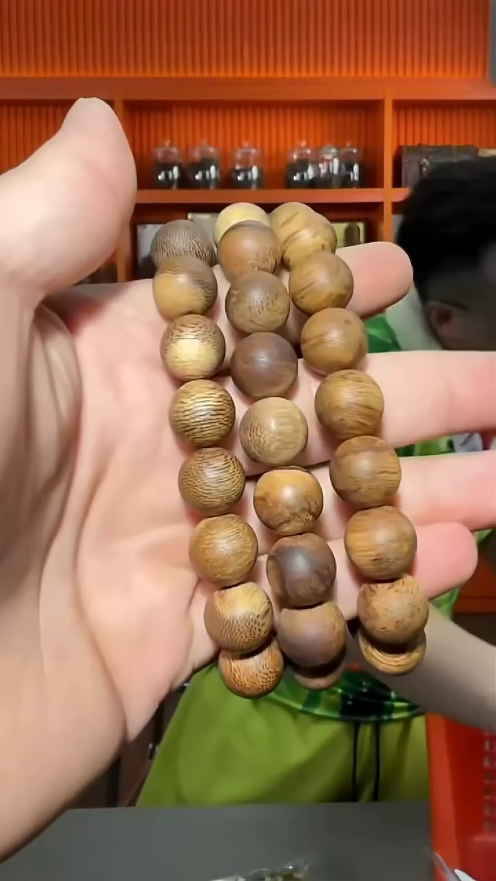 沉香手串110号单圈海南黑油阁1.2多样性发一