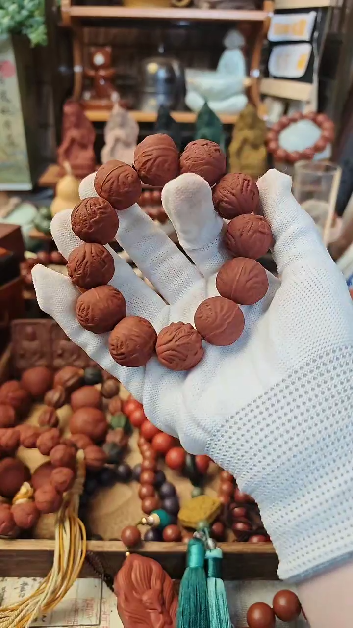 【闪购商品】红麝香百财手串一条