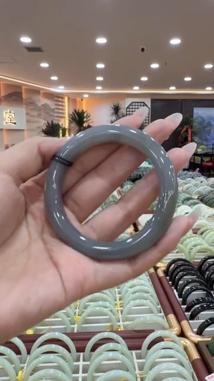 颈饰未镶嵌和田玉手镯54