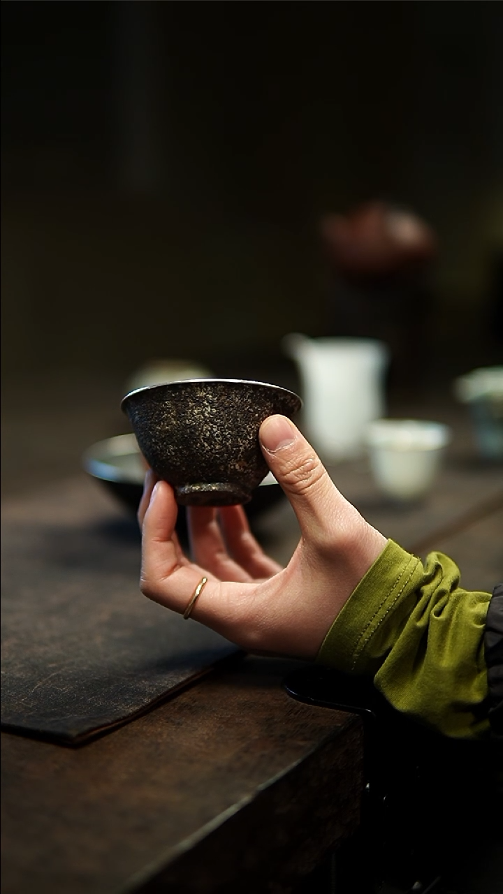 【闪购商品】松风陶泥赤贫包银茶碗