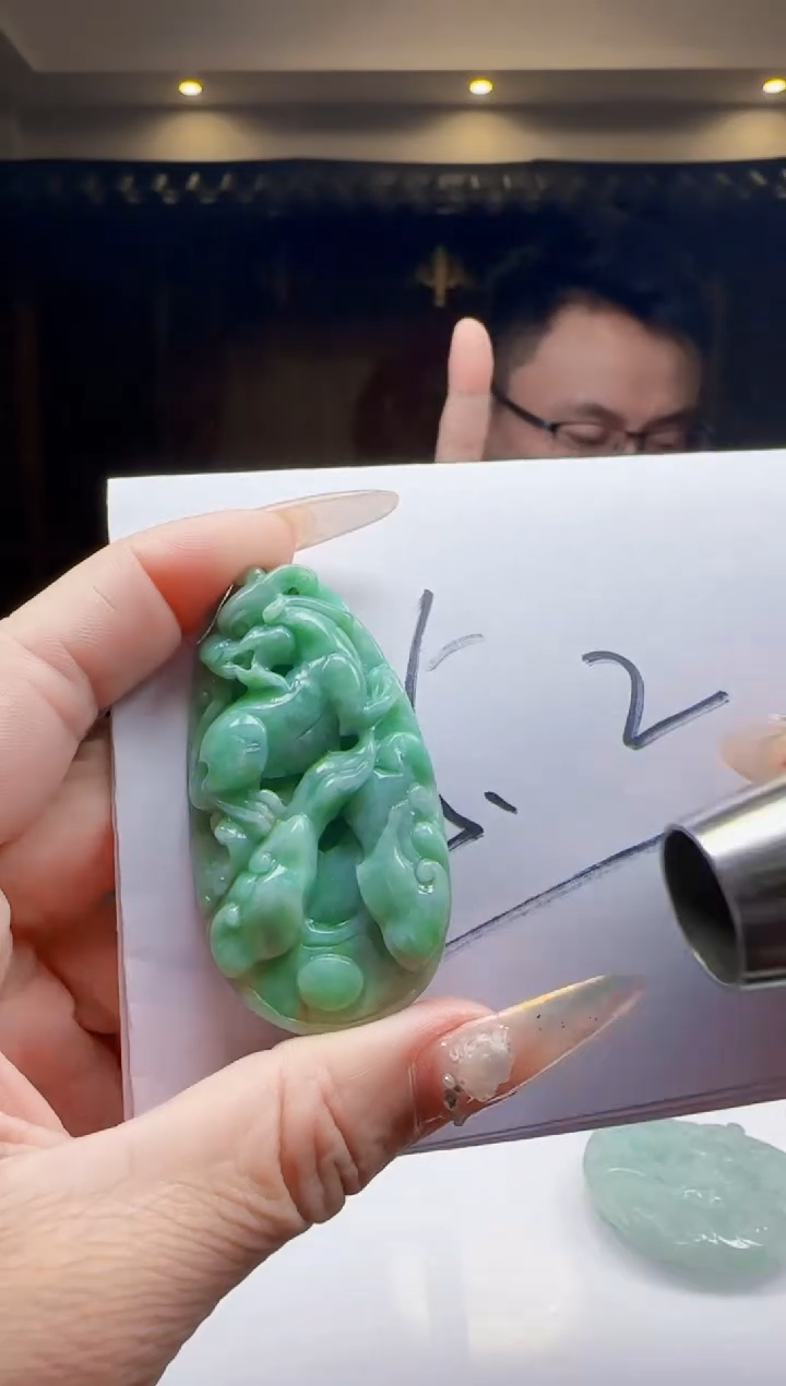 颈饰未镶嵌翡翠Q01840翡翠