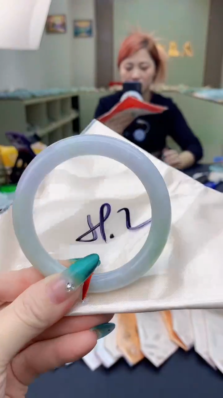 【闪购商品】翡翠手镯未镶嵌0498099777