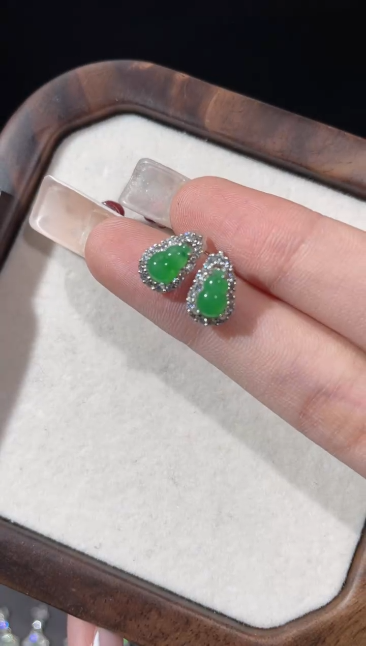 【闪购商品】翡翠耳饰银S925镶嵌耳钉