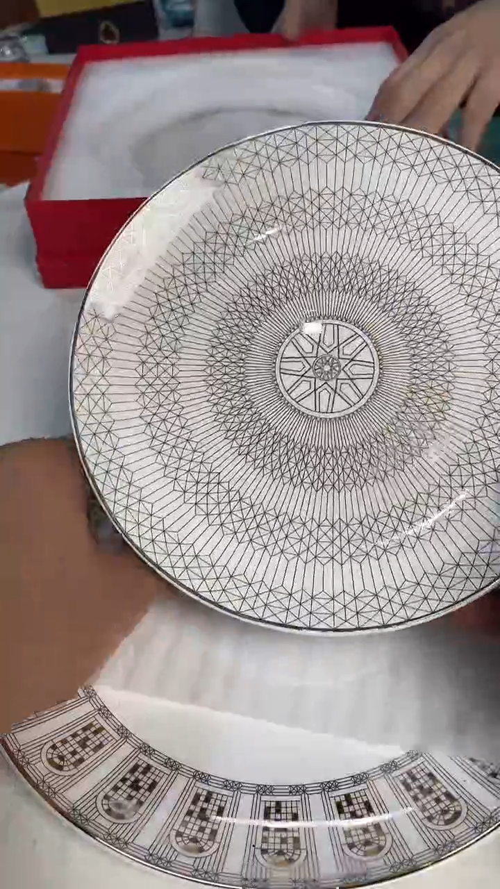 杯鸿辉家品牌瓷器，京东包邮！