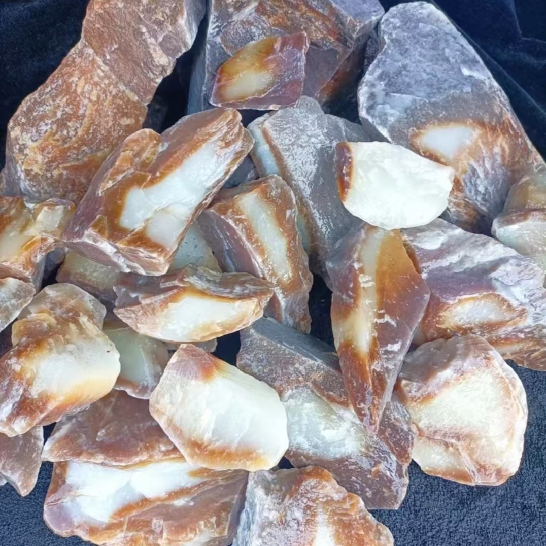 且末金山糖白料鱼缸石随形随机发