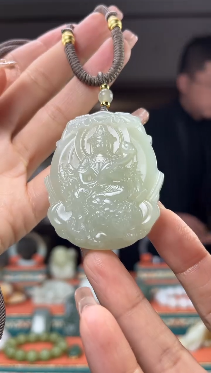 【闪购商品】和田玉颈饰未镶嵌佩佩，兔