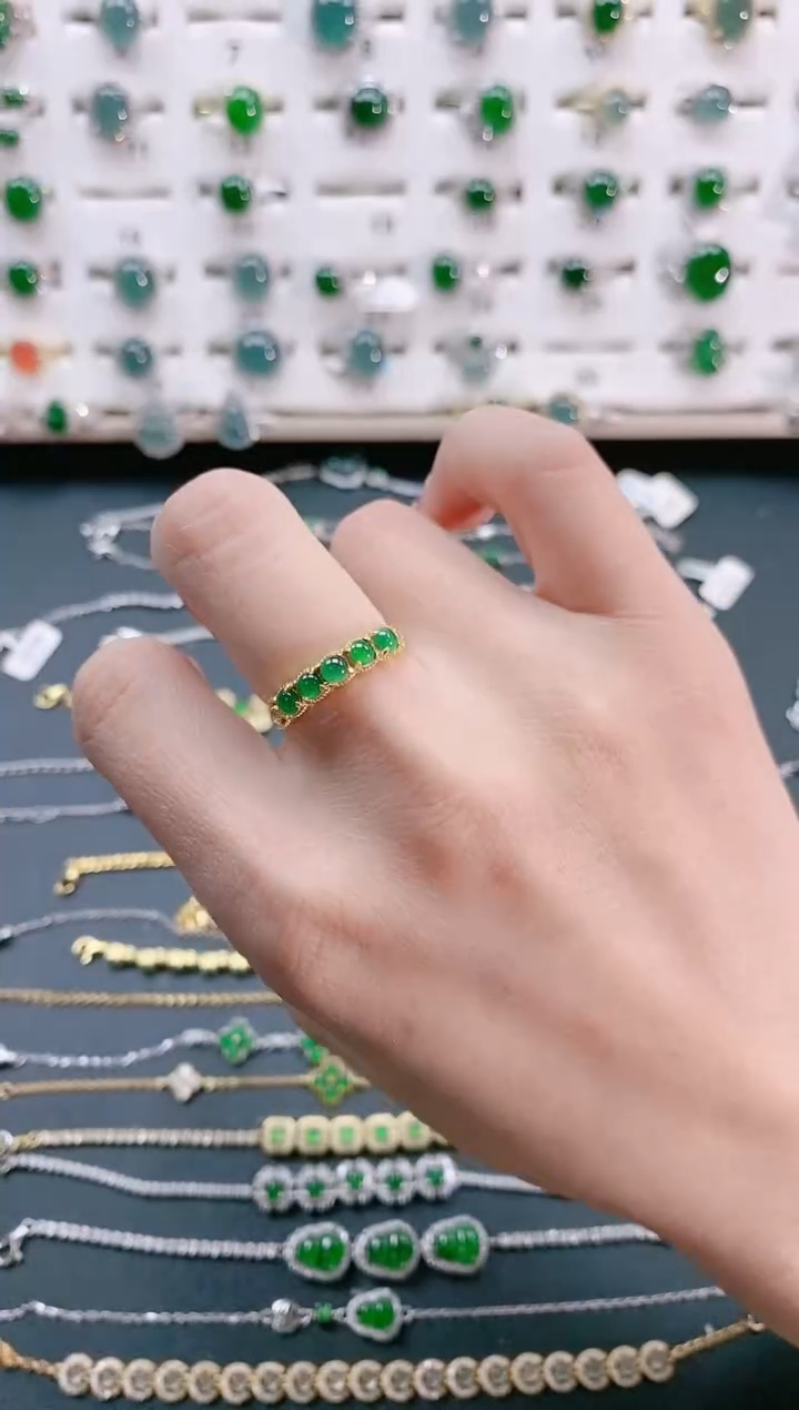 【闪购商品】翡翠戒指银S925镶嵌天然翡翠