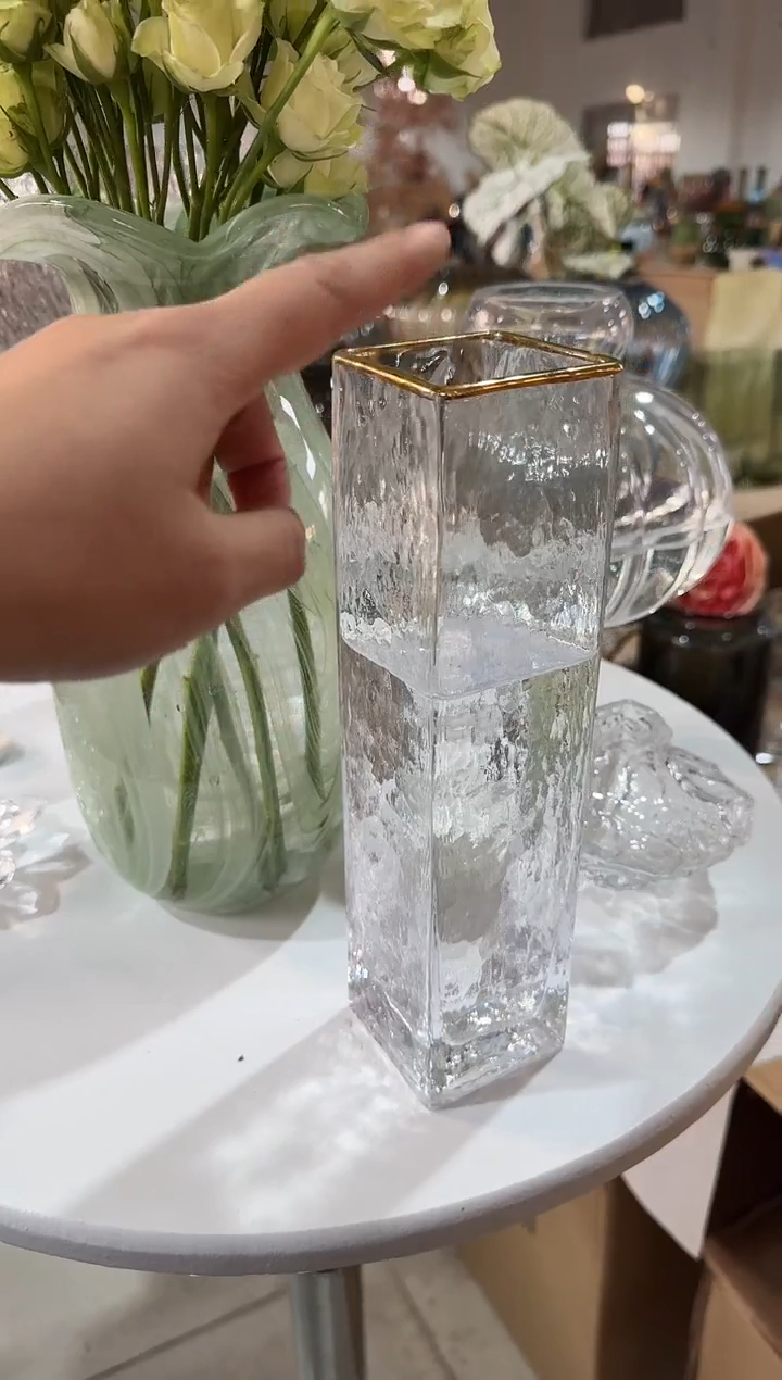 万间家居美物花瓶002