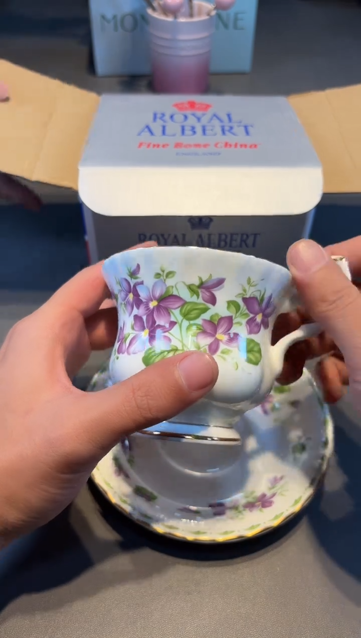 【闪购商品】瓷片2新号开播啦全场福利保正保真
