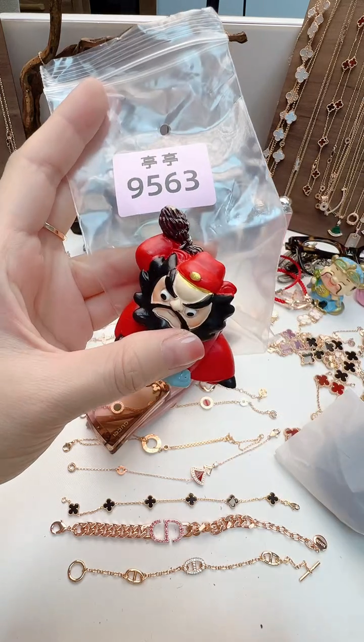 华禄甄选阁亭亭店